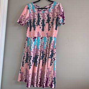 Beautiful Amelia LulaRoe dress in XL